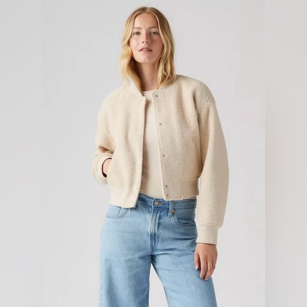 LEVI’S CROPPED VARSITY BOMBER JACKET